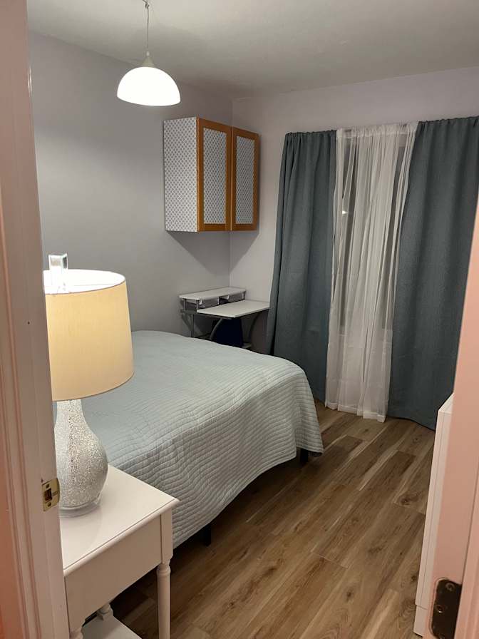 Leticia's room