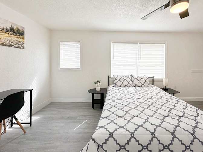 PadSplit's room