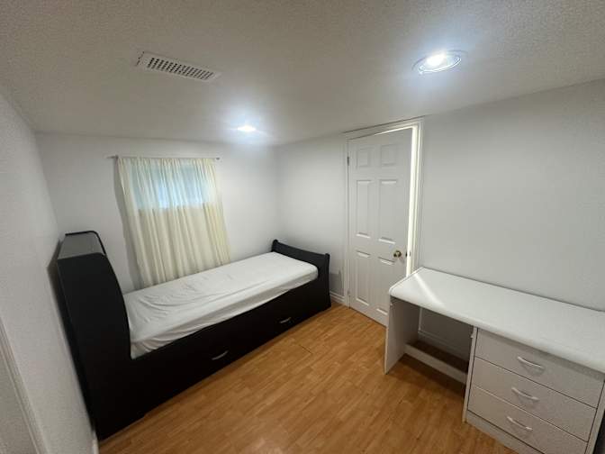 Ben's room