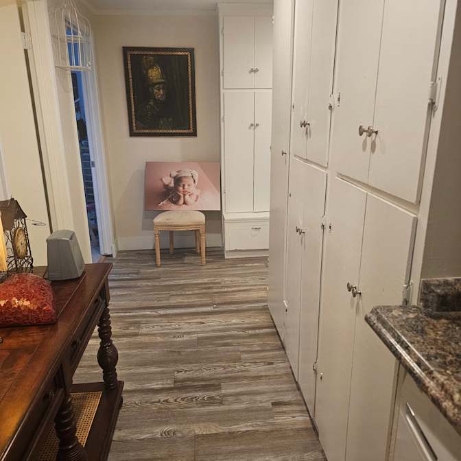 Donna Capri's room
