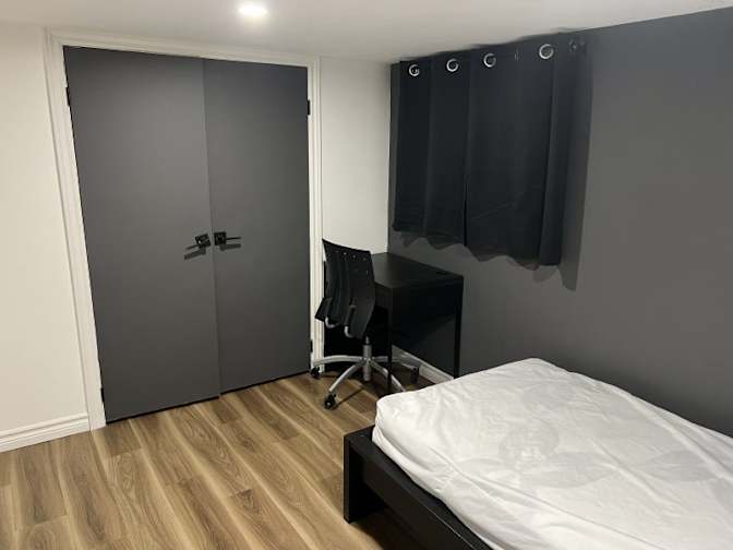 Daniel Gale's room
