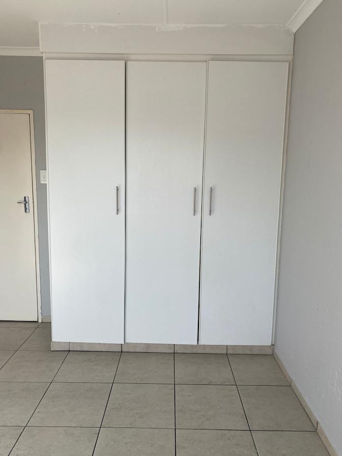 Khiwa's room