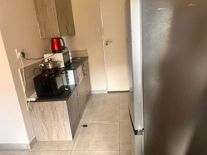 Siyanda Mngomezulu's room