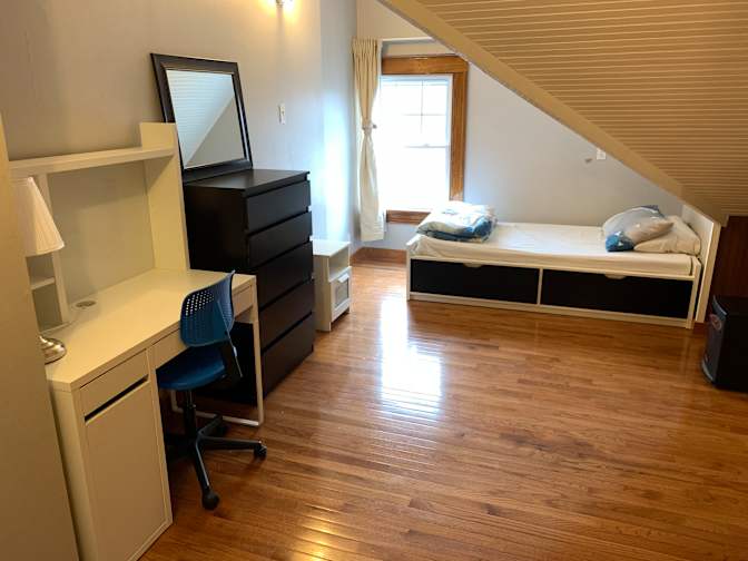 Bernie's room
