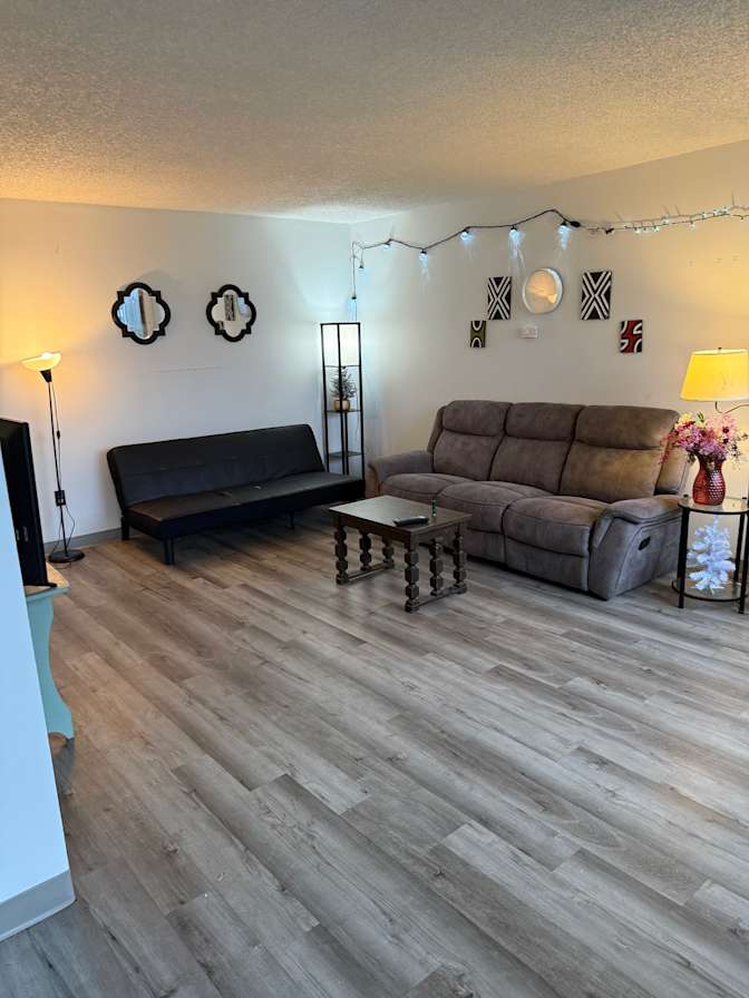 Nevaeh Johnny thomas's room