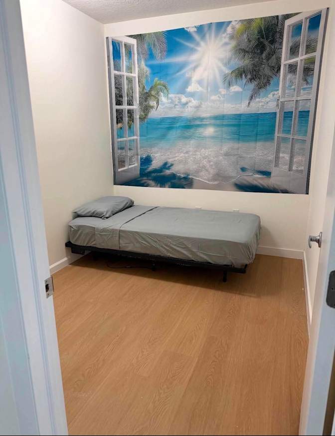 kevin's room