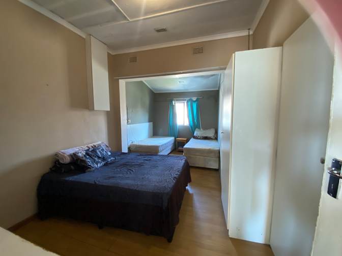 Dominique's room