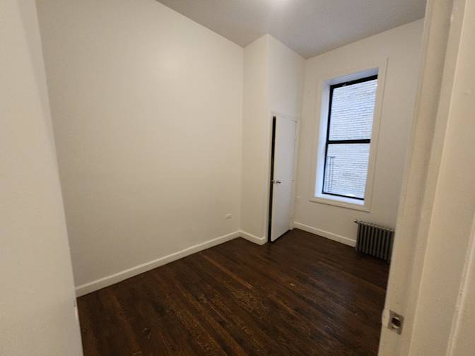 Sherif's room