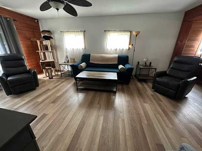 Tiffany Bergeron's room