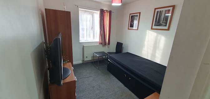 Amjad's room
