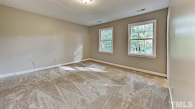Alcove Rooms's room