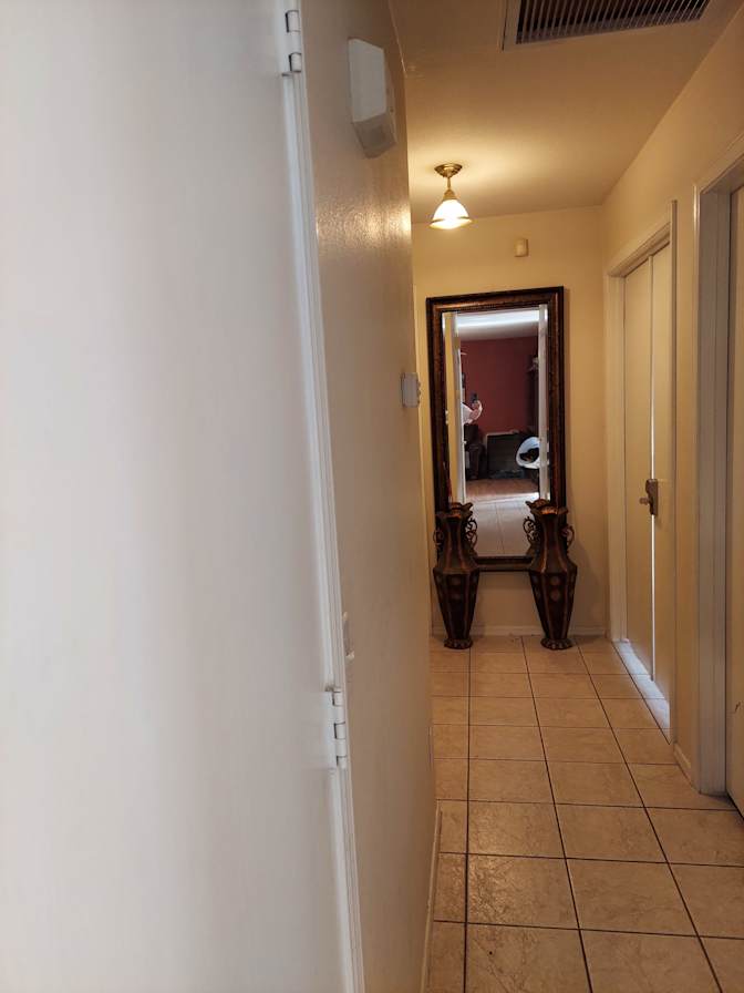 Ricardo's room