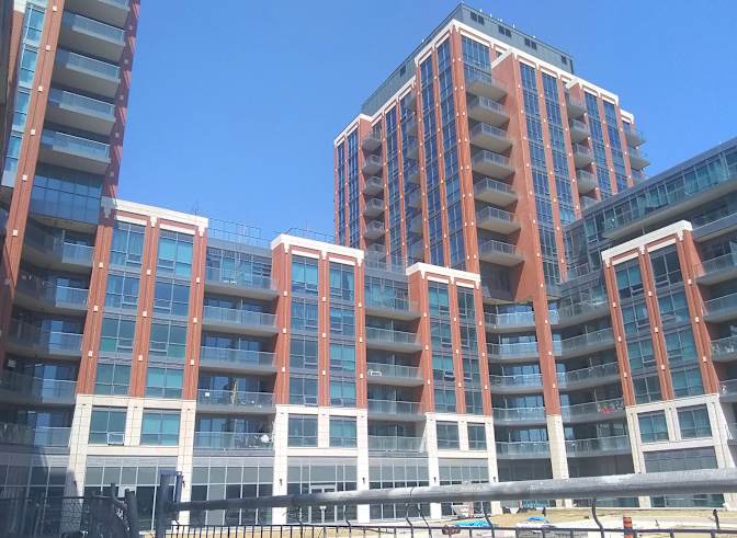 Furnished Room's room