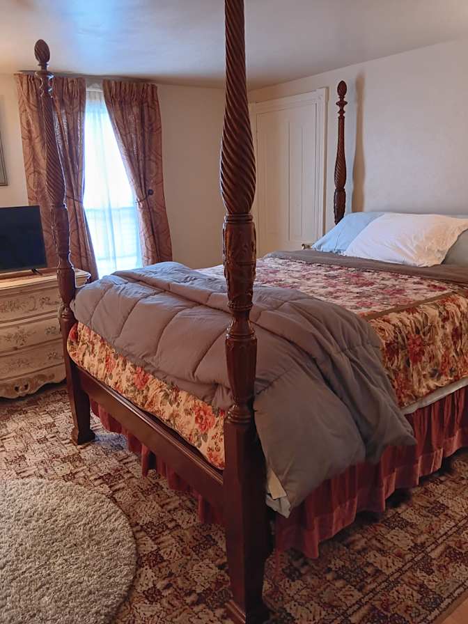 Michele's room