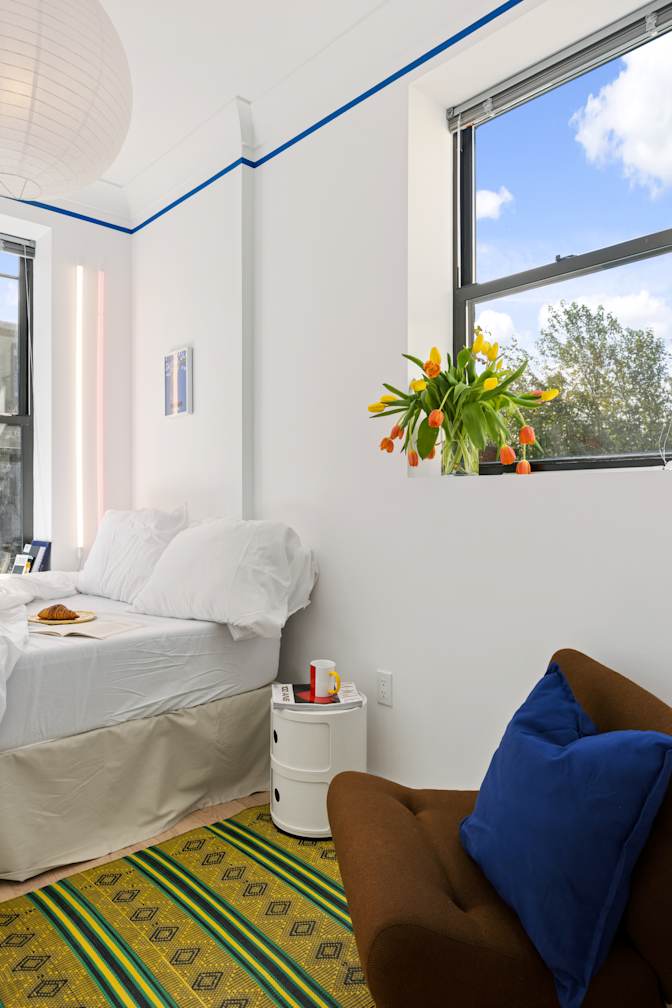 Liza's room