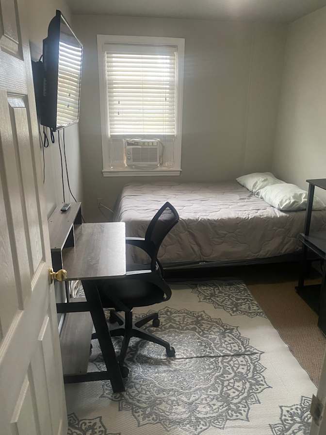 Phil Industrial Engineer's room