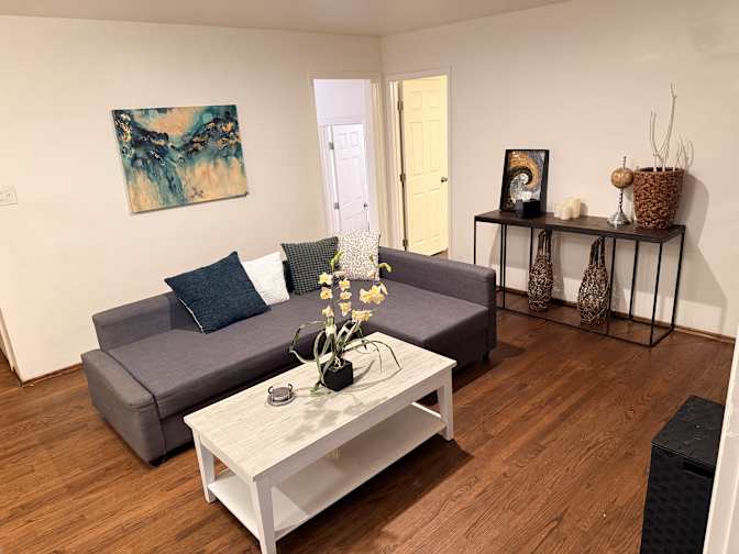 Jennifer's room