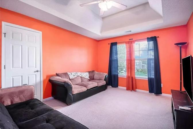 Alcove Rooms's room