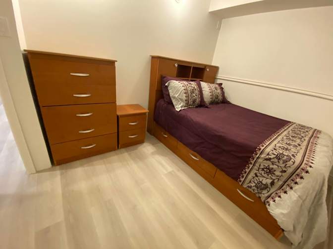 Payee's room