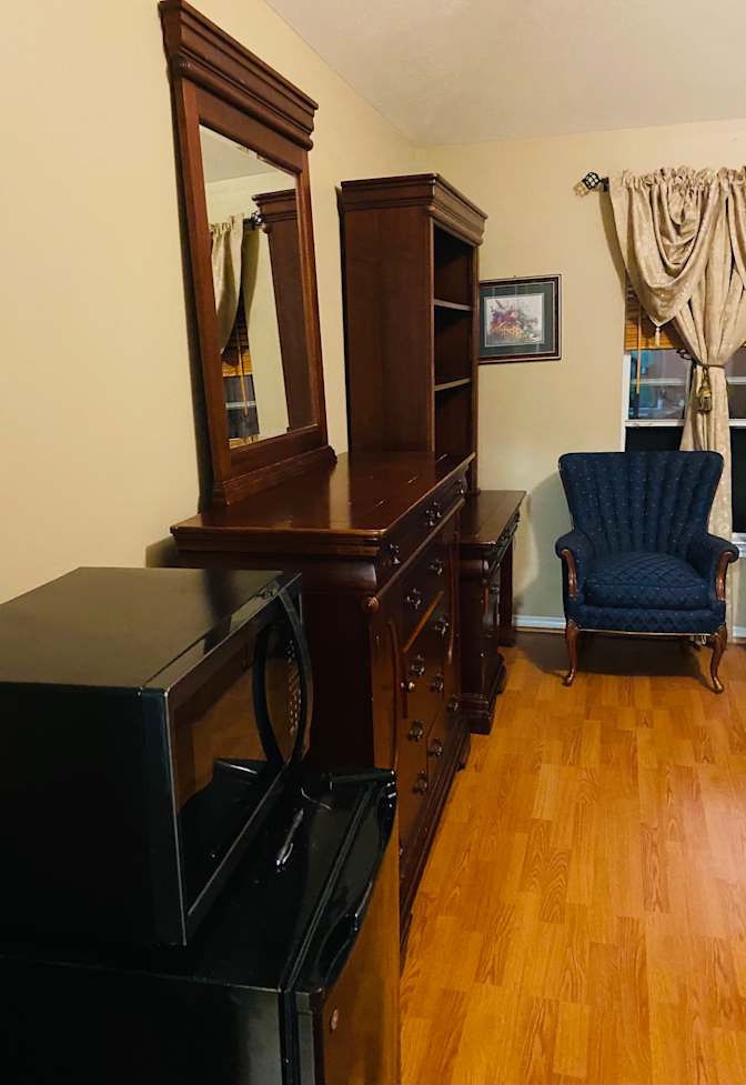 Carmen's room