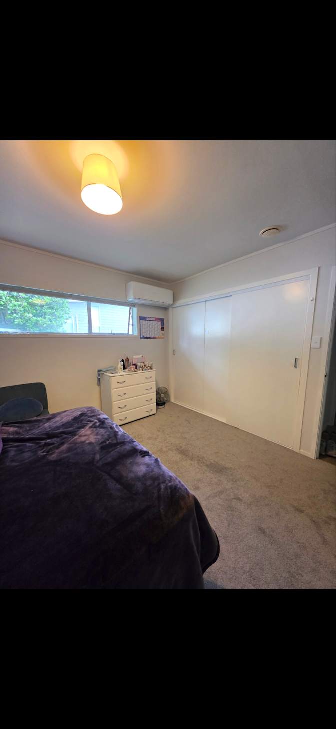 Srishti's room