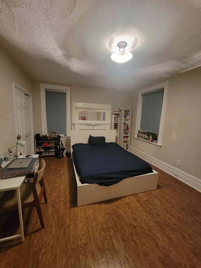 Destiny's room