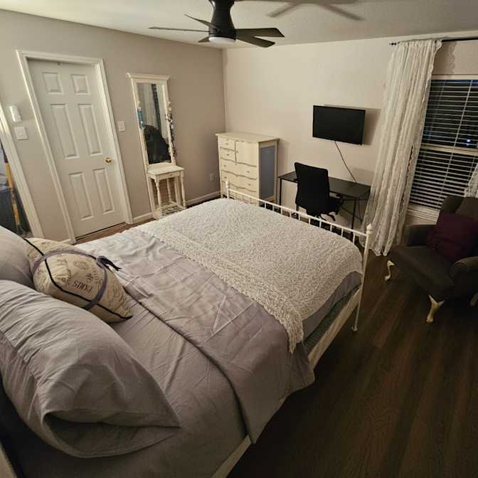 Claude's room