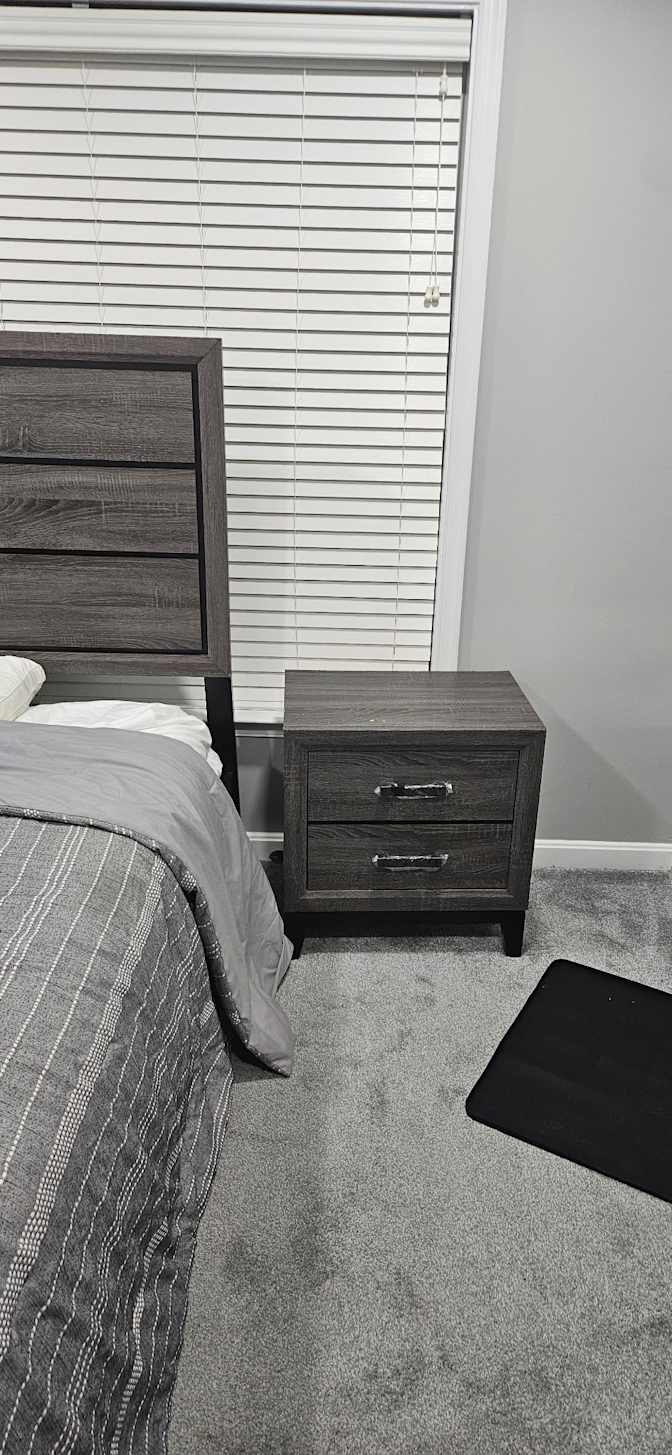 Jamal's room