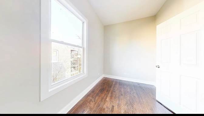 Louis's room