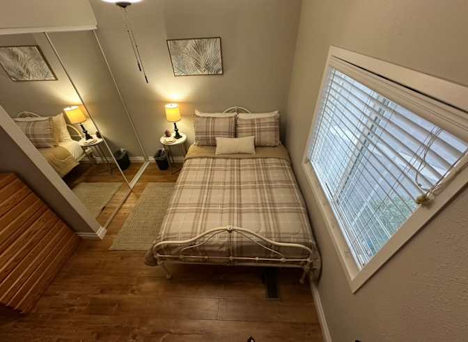 Mary's room
