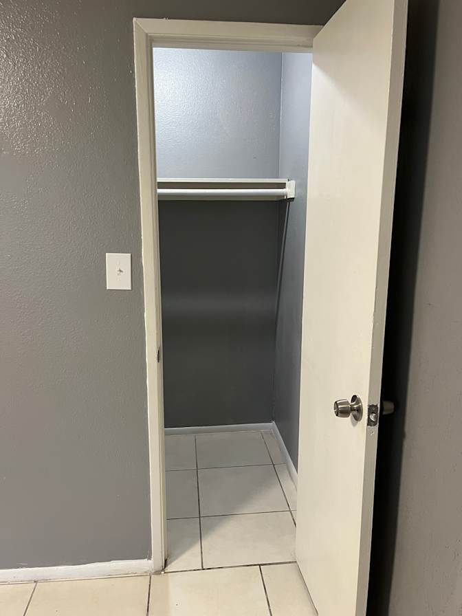 Robert Martinez's room