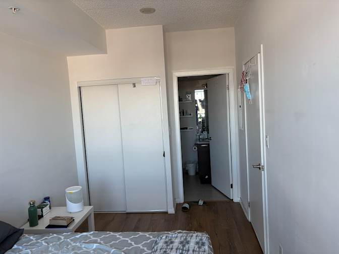 Venkata Naga Sai Praneeth Atmuri's room