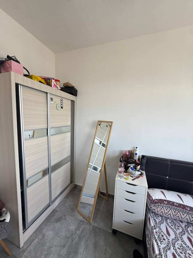 Vidhi Bhattad's room