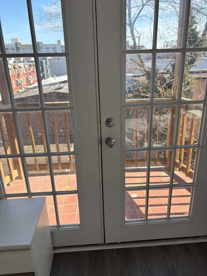 New Renovated and Furnished Room for Rent's room