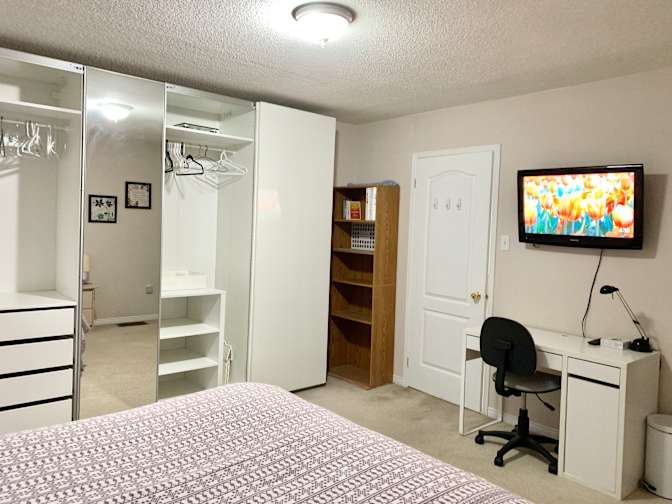 Mark Kay's room
