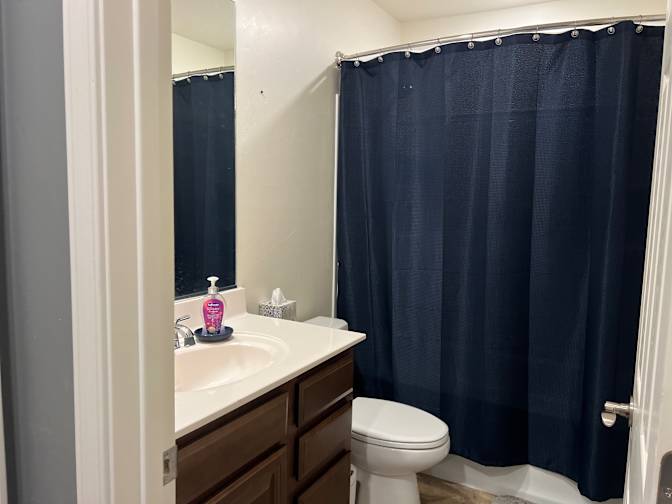 Vikie's room