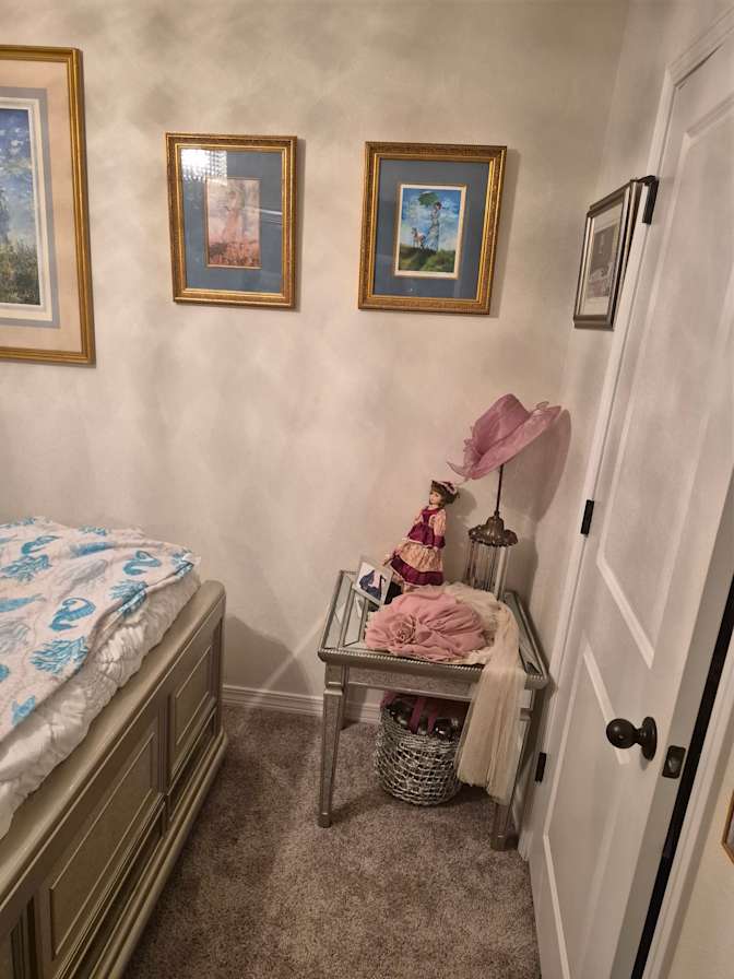 Janet Bowman York's room