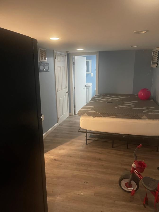 Yessica Castillo's room
