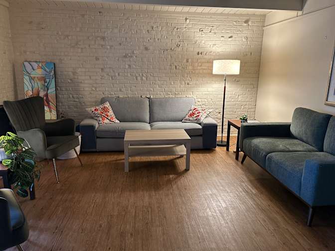 Suzanne's room