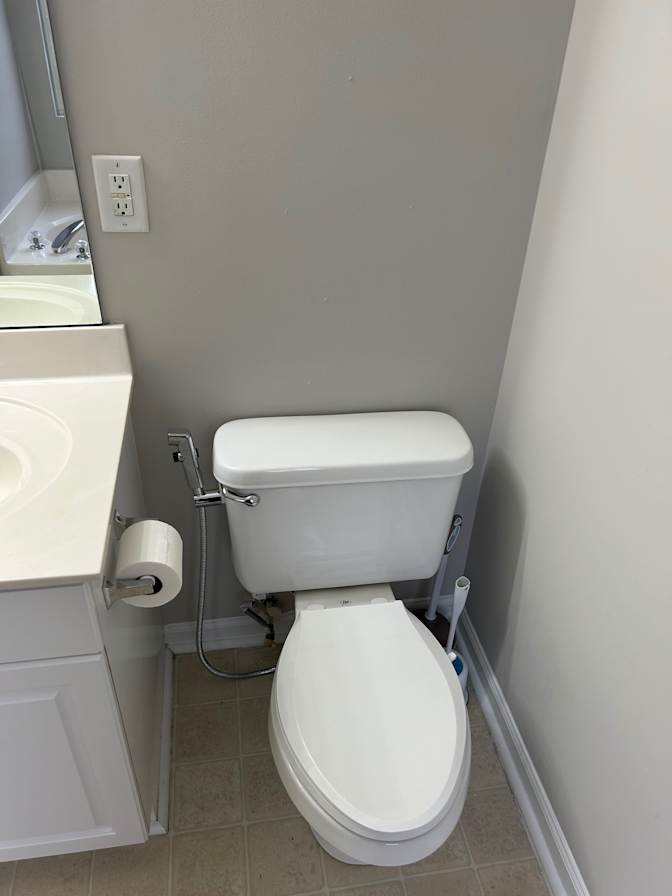 Alcove Rooms's room