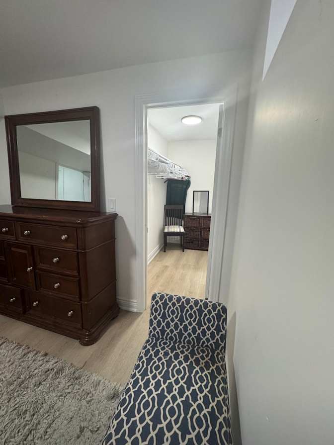 georgina peterson's room