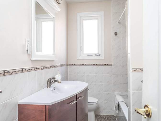 Marlowe Porter's room