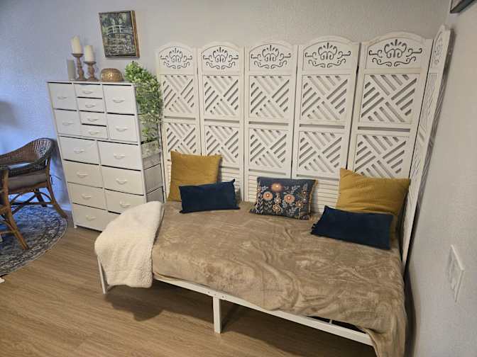 JODI's room