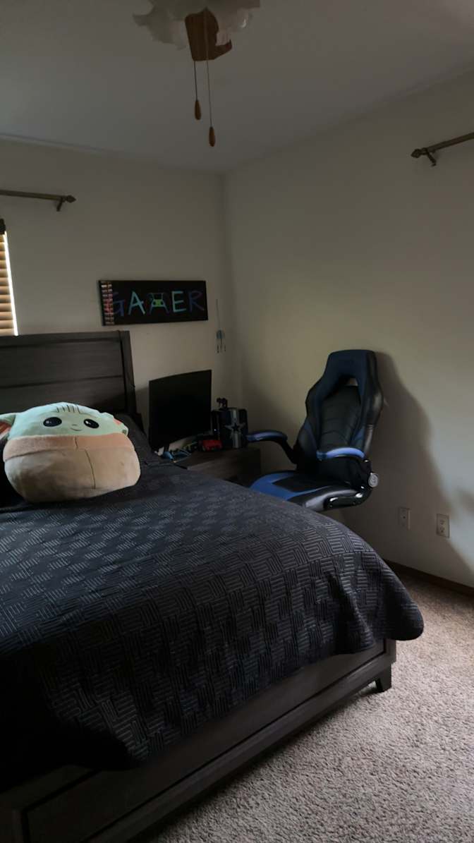 Gloria's room