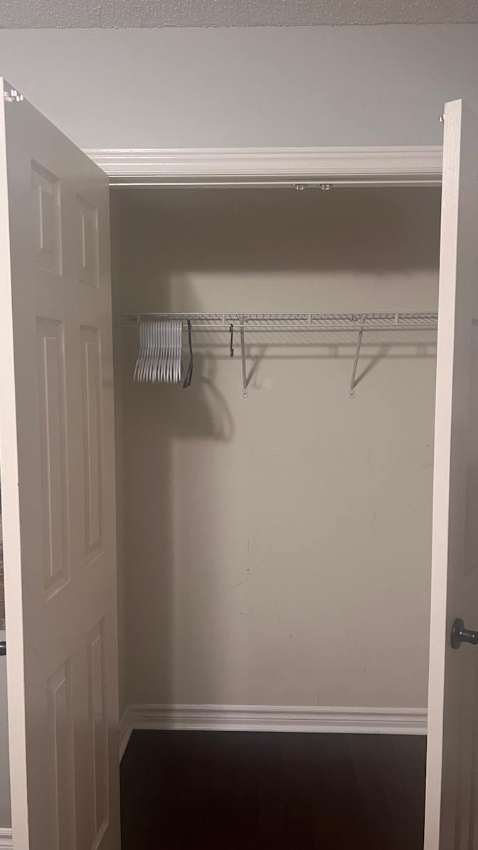 Gladys Edun I.'s room