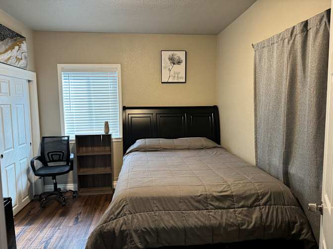 Sandra's room