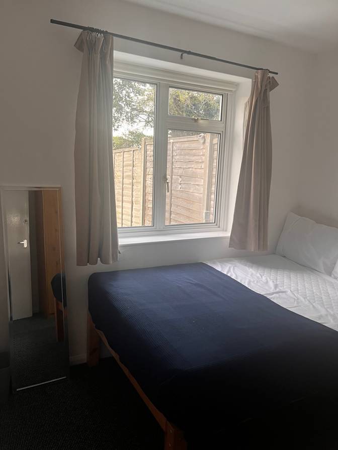 Sandra Reid's room
