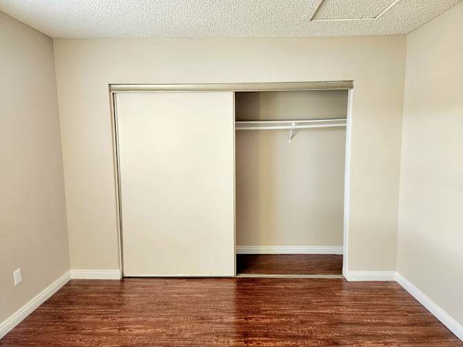 Aron's room