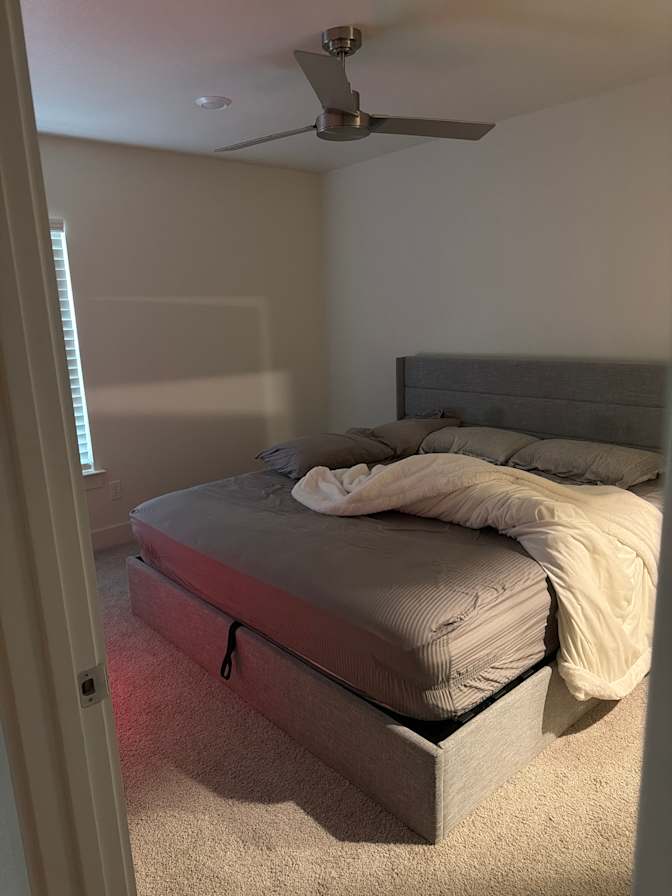 Ali's room