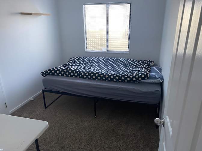 Jin's room